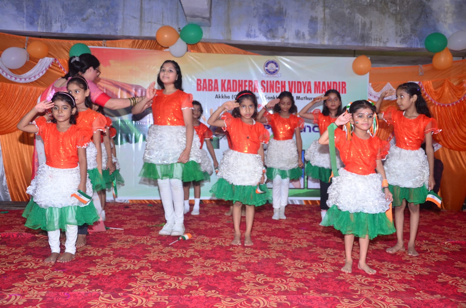 Join Our <br/> Community 🤝